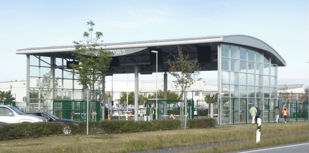 10_airbus-werkszufahrt_02